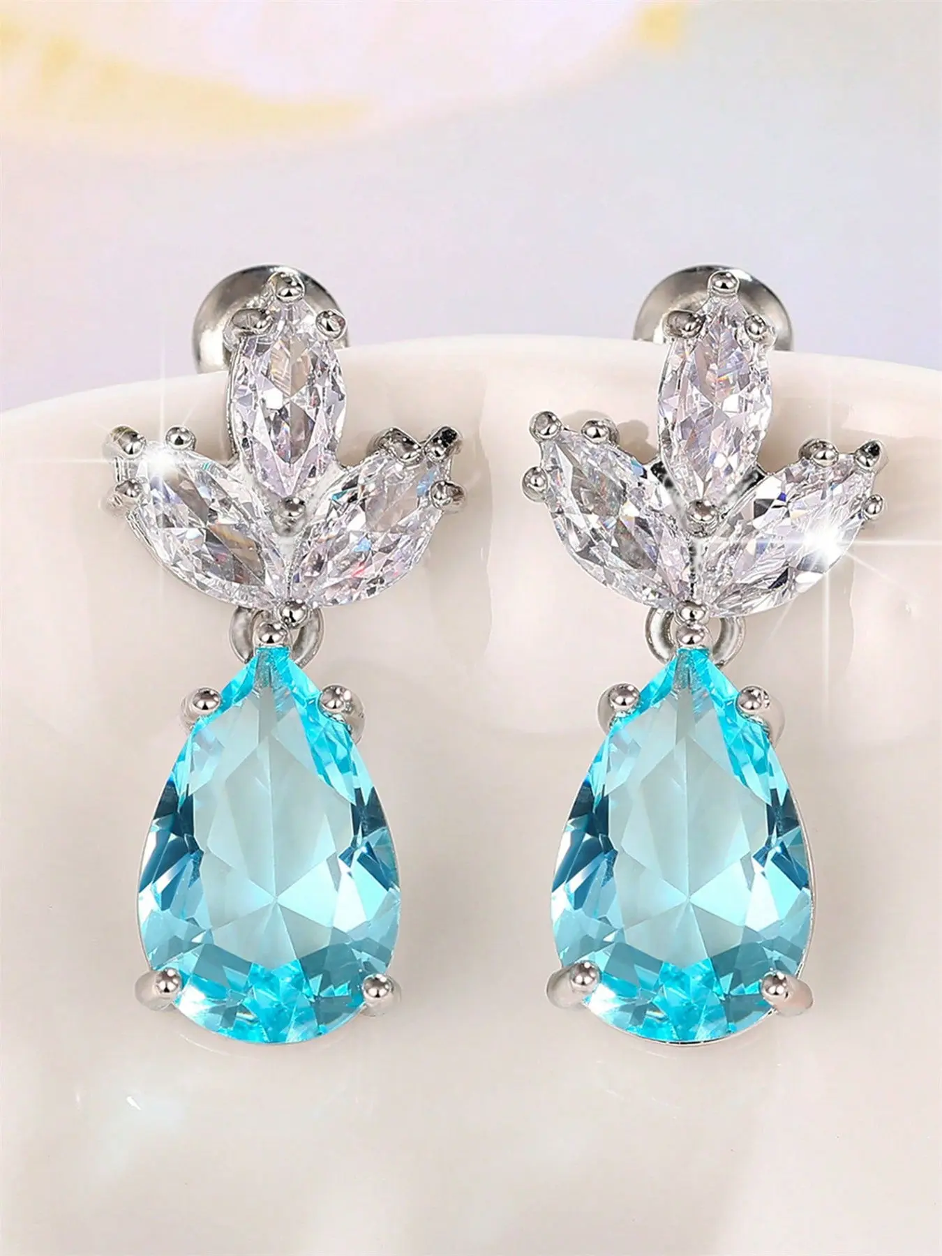 1 Pair Gorgeous Cubic Zirconia Drop Earrings For Women For Wedding Jewelry Valentine's Day Gift