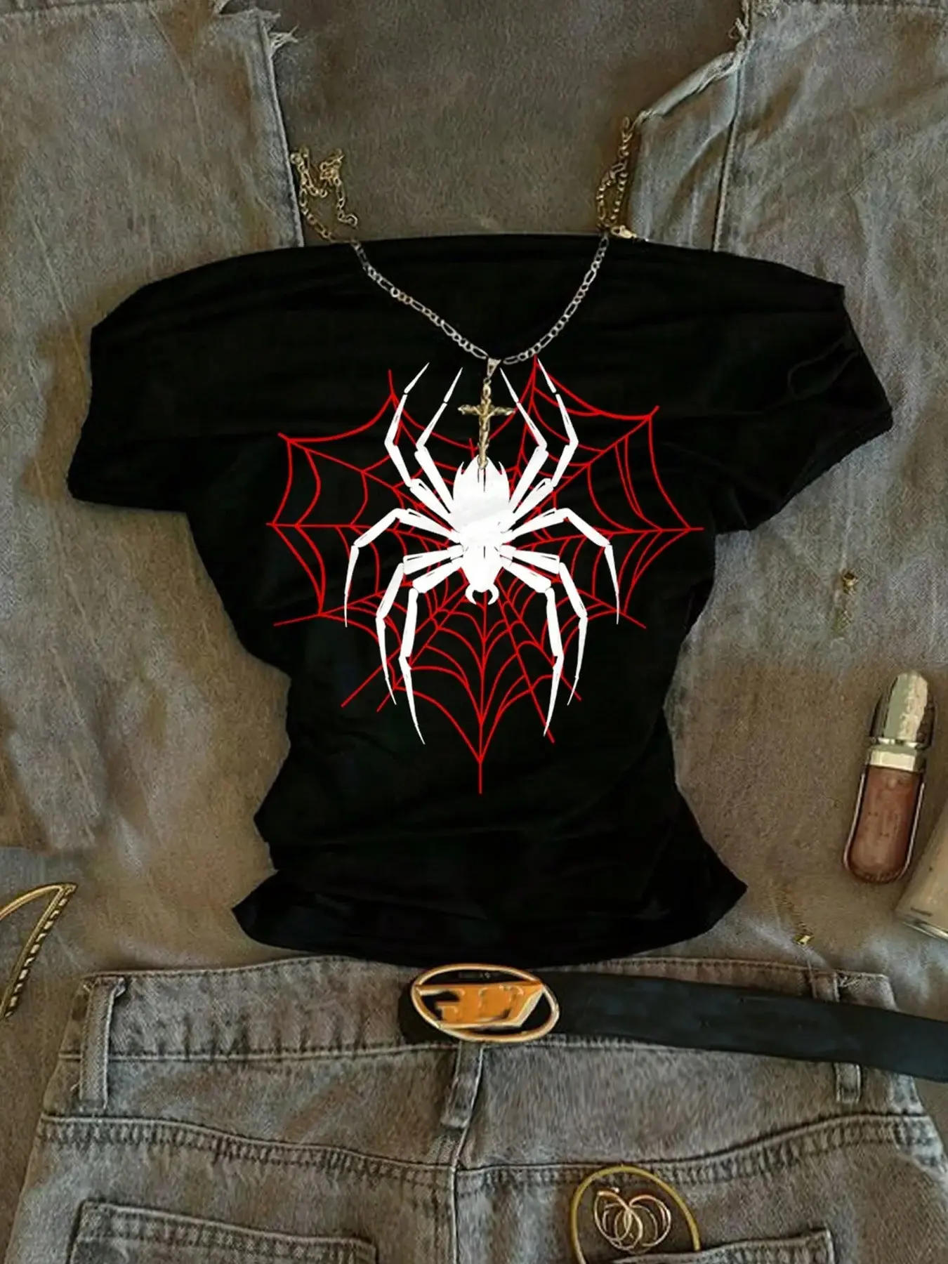 Women's Off-Shoulder Short Top, Spider Print Tee, Summer Casual Streetwear, Fashionable Loose-Fit Short Sleeve Top for Women