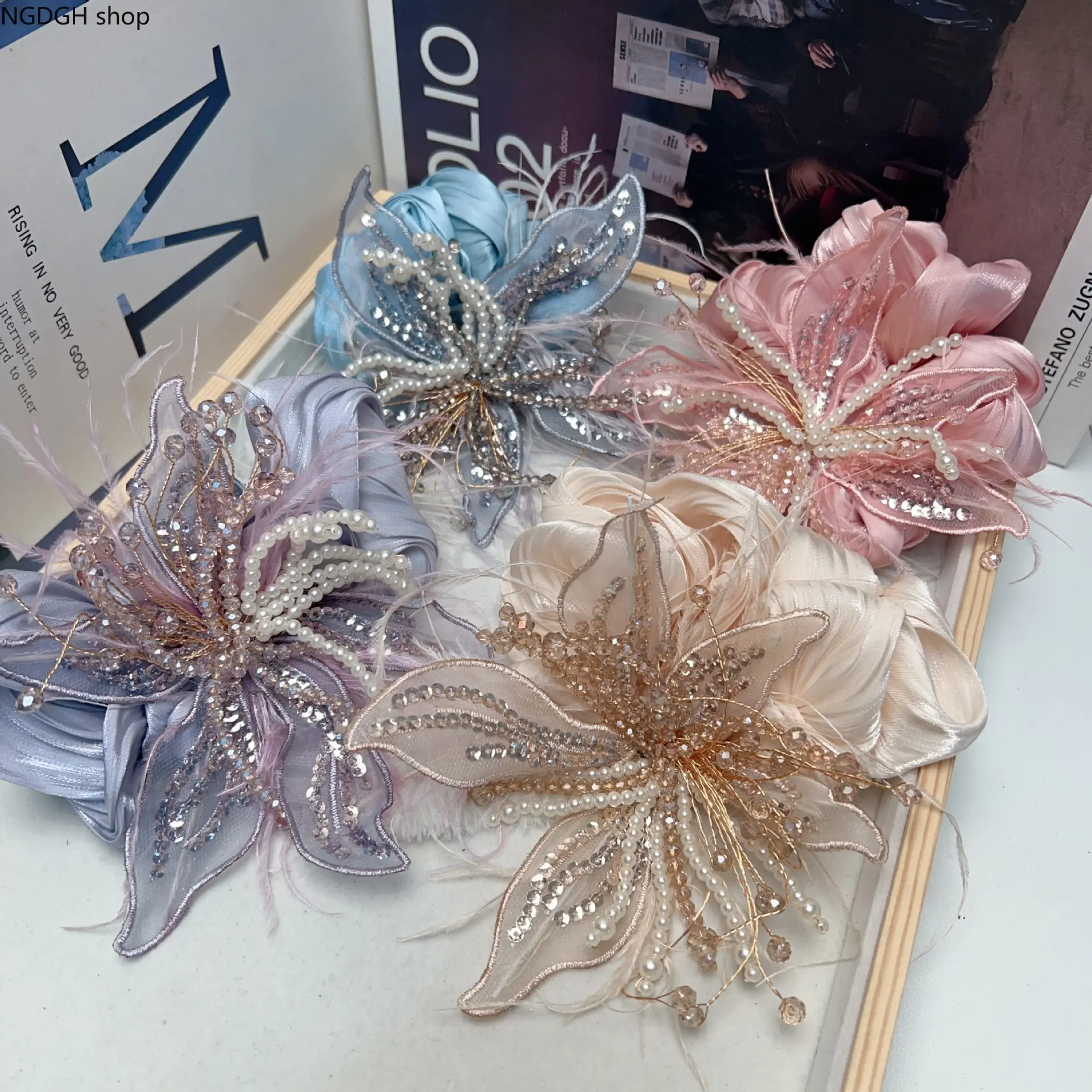 Women's Large Organza Flower Hair Clip - Luxury Blue Sequin Feather Brooch Pin with Pearl Crystal Bead Tassel, Vintage Fascinator for Tea Party, Royal Ascot Events