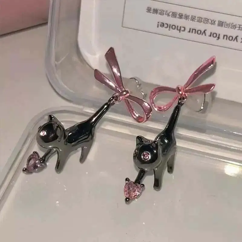 New Romantic Cute Cat For Women Fashionable Design Unique Funny Simple Silver Needle Earrings Jewelry Party Gift