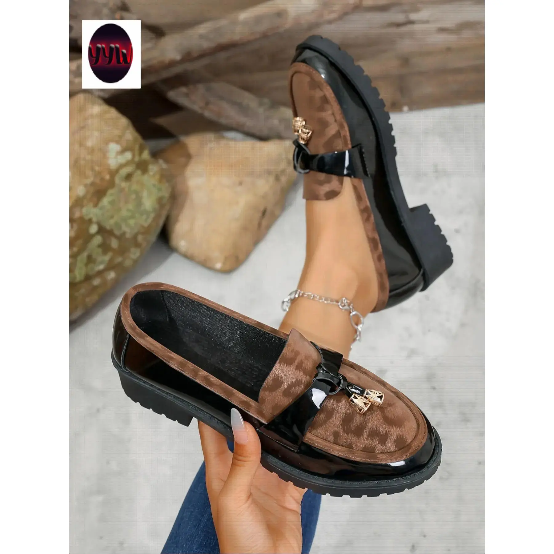 YYW1 Women's Vintage British Style Leopard Print Loafers Ins Shoes, Fashionable Comfortable Shoes Daily Wear & Commuting Office Use, Flats Footwear