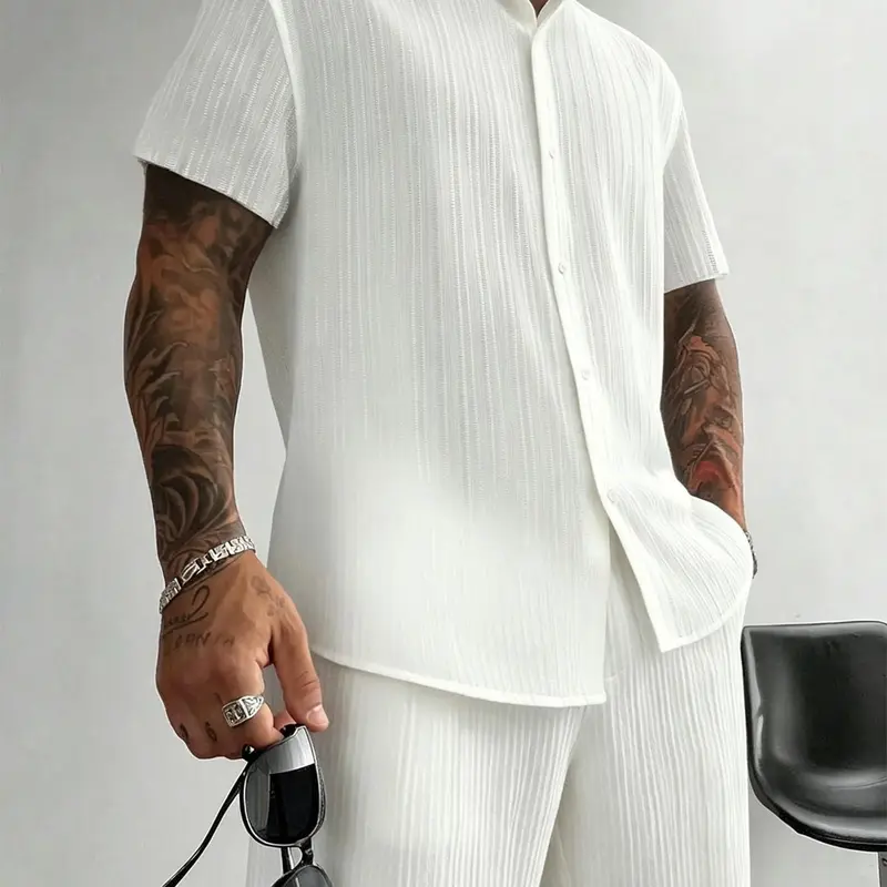 Men's Plus Size Street Style 2-Piece Short Solid Color Short Sleeve Shirt and Pants Set Outfit, Casual Loose Fit for Daily Wear and Street Fashion