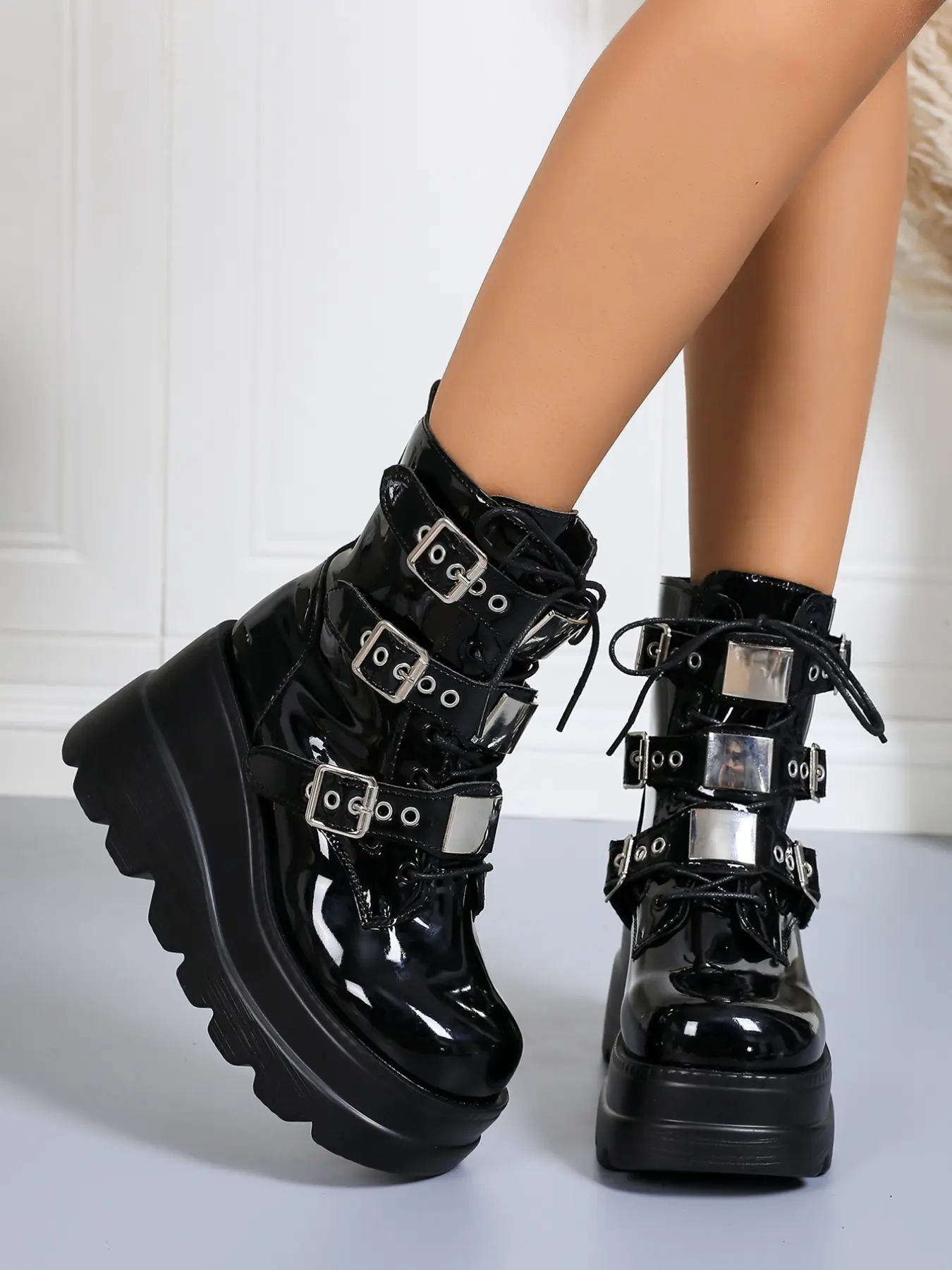 Women's Lace-Up Thick Sole Combat Biker Boots, Punk Motorcycle Boots with Silver Color Buckles and Rivets, Unisex Streetwear Style
