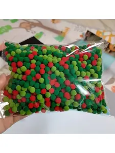 1000pcs 1cm/0.39in Christmas Fuzzy Ball Set - Mixed Red, Dark Green, Autumn Green, Handmade Pompons, Perfect for DIY Crafts, Christmas, Easter, Mother's Day, Valentine's Day, Store Display Decorations