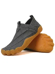 Men's Water Shoes, Quick-Dry Barefoot Sandals, Non-Slip Breathable Design, Ideal for Fitness, Surfing, Swimming, Beach Sports, Kayaking, Diving, Sporty Water Shoes, Water Sports Footwear