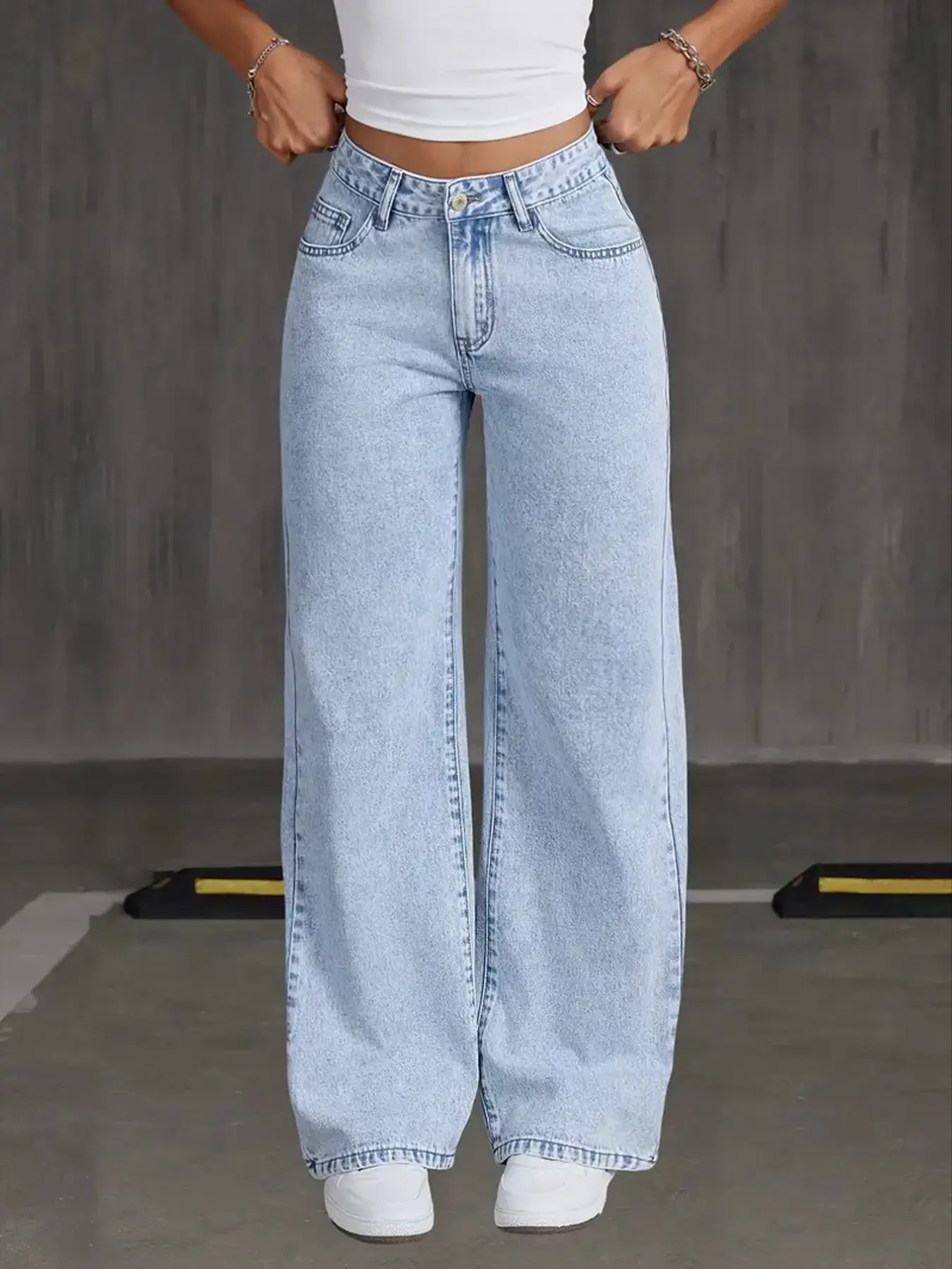 Women's High Waist Jeans, Acid Wash Water Texture, Multi-Pocket Design, Loose Fit, Versatile All-Season Denim Jeans
