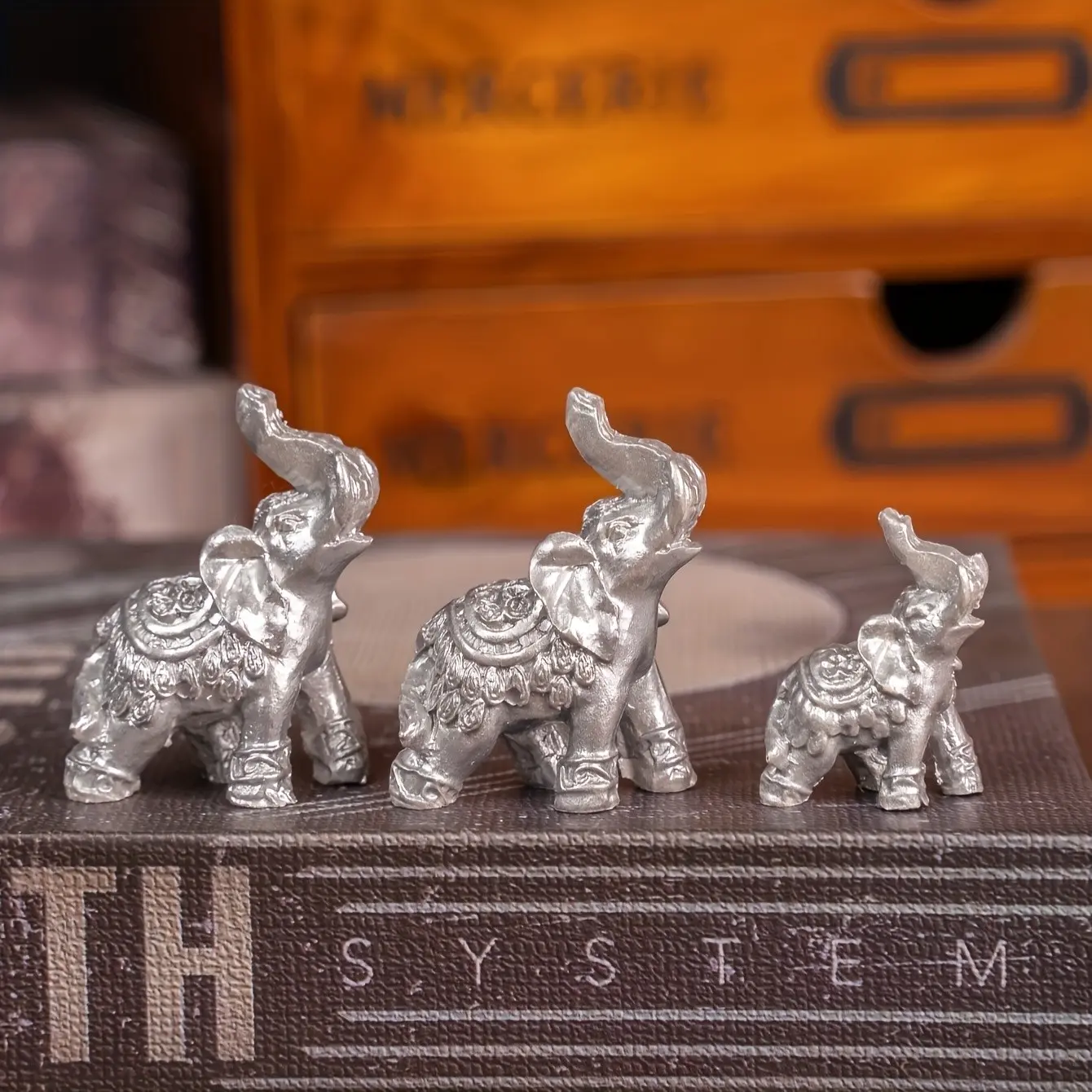 3pcs Silver Color Family Elephant Decorative Ornaments, Resin Craft Desktop Display, Father's Day Mother's Day Gifts
