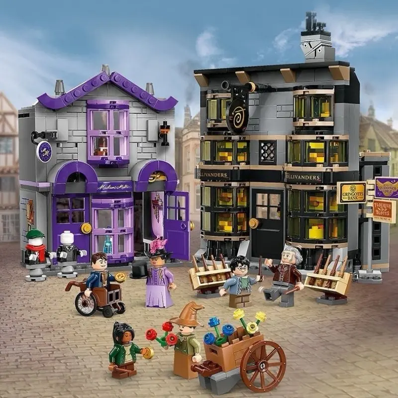 744pcs Diagon Alley Building Blocks Set, Wizard Shop and Robe Store Puzzle Kit, Diy Playset, Kids Construction Toy Gift, Boys Girls Collectible Playset, Building Sets