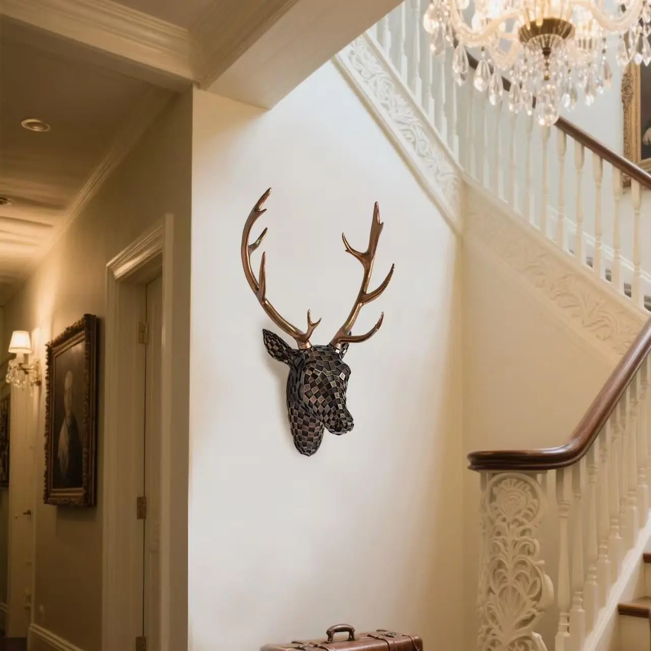 Trendy Art Checkerboard Deer Head Wall Hanging Decor, Glossy Grid Half-Body Stag with Antlers, Lightweight Resin Wall Art for Indoor Outdoor Surf Style Home Decoration