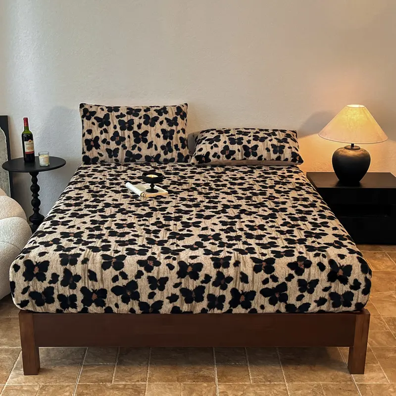 Butterfly, Leopard Print Faux Rabbit Fur Fitted Sheet Set, Patterned Bedding Set, Ultra Soft Fluffy Warm Bedding, 2/3-Piece Set with 1 Fitted Sheet and 1 or 2 Matching Pillowcases, Bed Set for Bedroom, Dorm, Apartment, Hotel and Guest Room