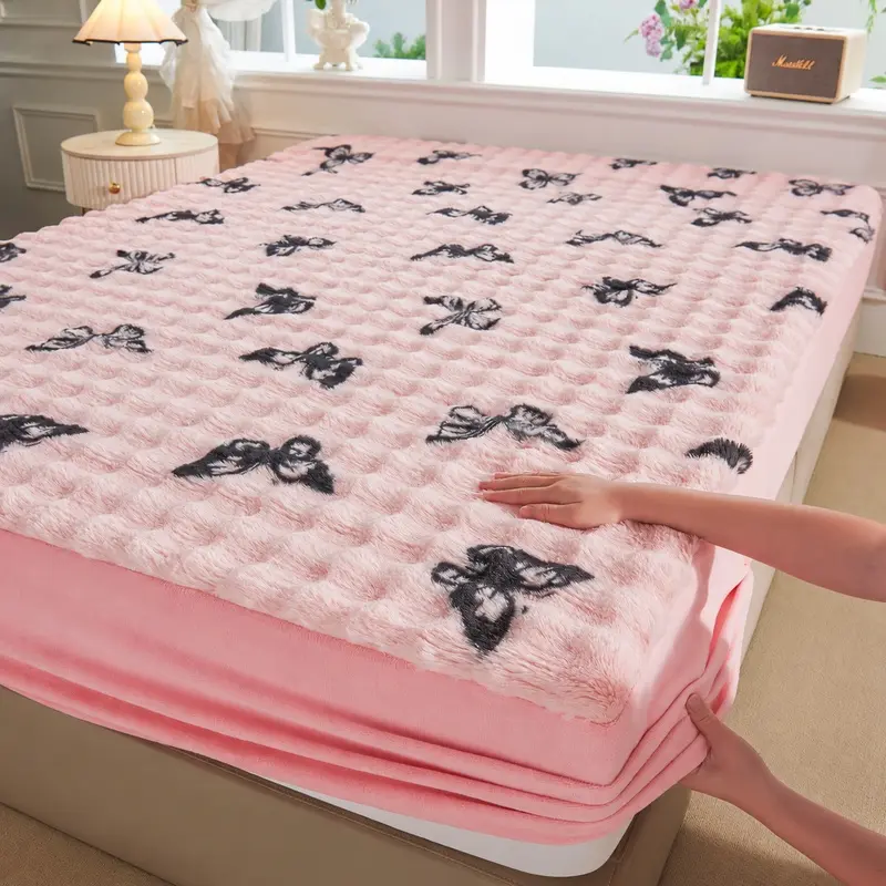 Cute Pink Butterfly Faux Rabbit Fur Fitted Sheet, Ultra Soft Fluffy Plush Warm Bedding with Elastic Deep Pocket and Secure Mattress Fit, Cozy Machine Washable Bed Cover for Girls, Teens, College Dorm, Apartment, Hotel and Guest Room, Multiple Sizes