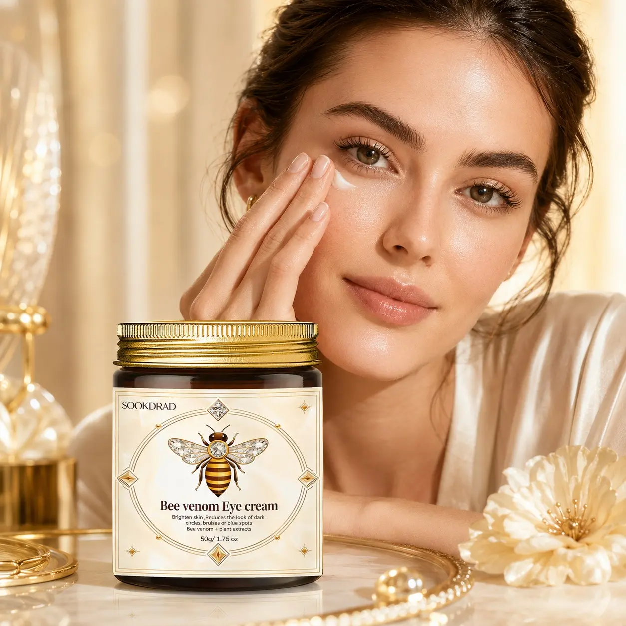 Bee venom eye cream, with bee venom and plant extracts, brighten skin, reduce dark circles, reduce bruises, reduce blue spots, for eye area, 50g/1.76 oz