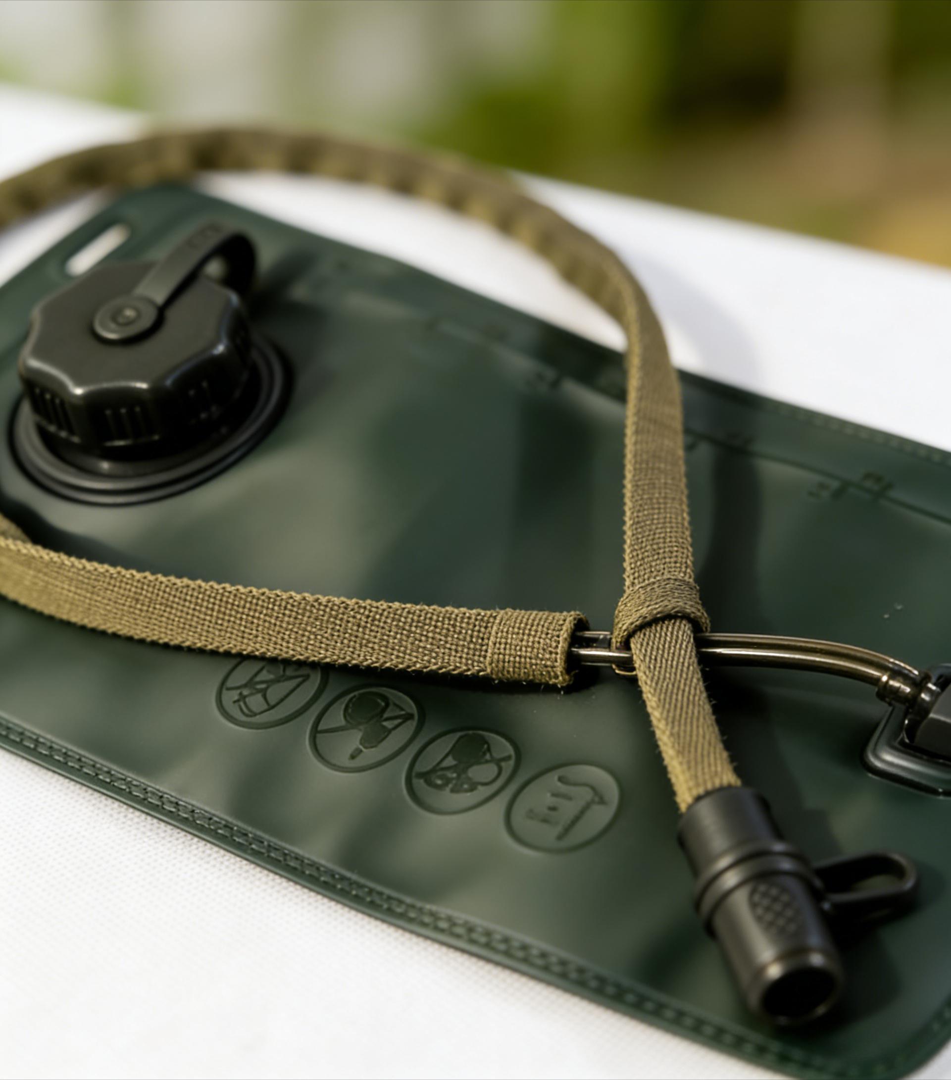 Outdoor sports running water bag cycling wilderness thirst quenching drinking bag eva small mouth 2l2.5l3l water bag liner