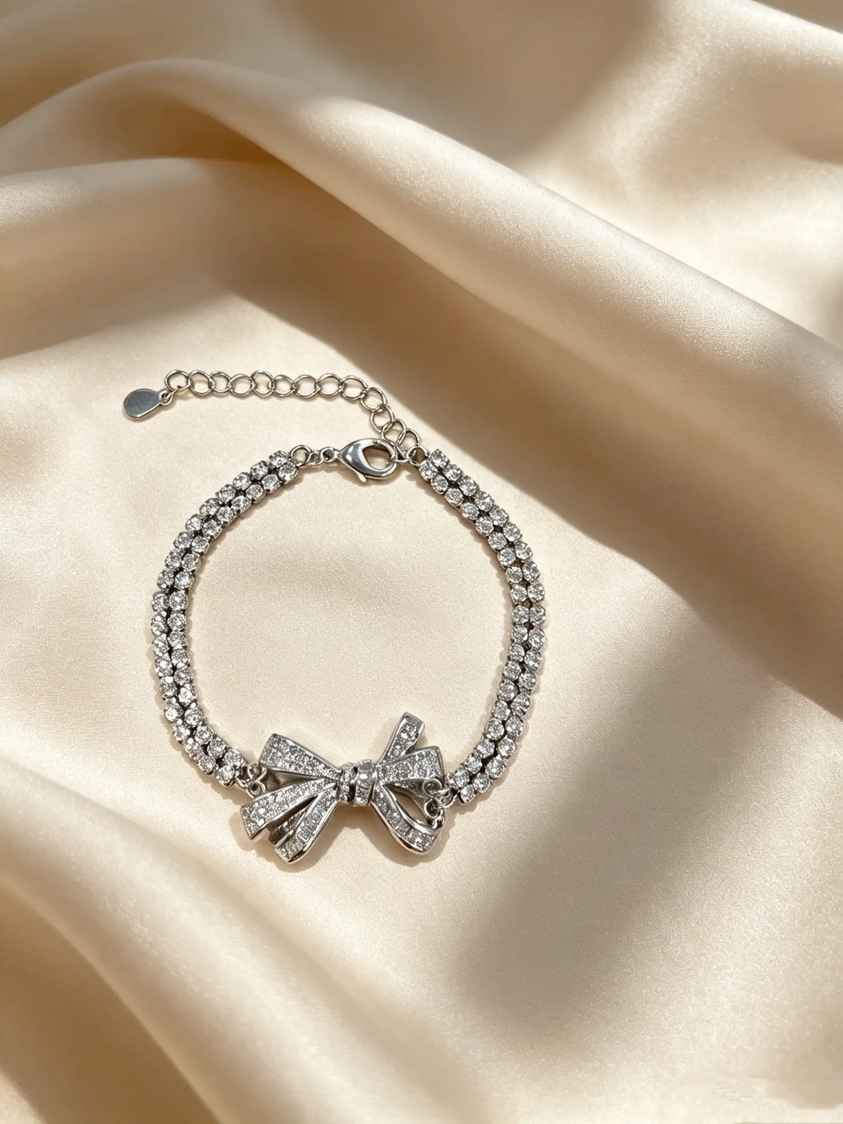 Full Diamond Zircon Bow Bracelet, Luxurious High-End Influencer Style, Suitable for Various Occasions, Elegant Accessory