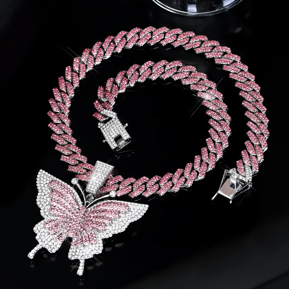 Women's Zinc Alloy Rhinestone Butterfly Pendant Choker Necklace - 20in Long Chain Jewelry, Includes Pendant, Party Wear, Ideal for Christmas Holiday Gifting