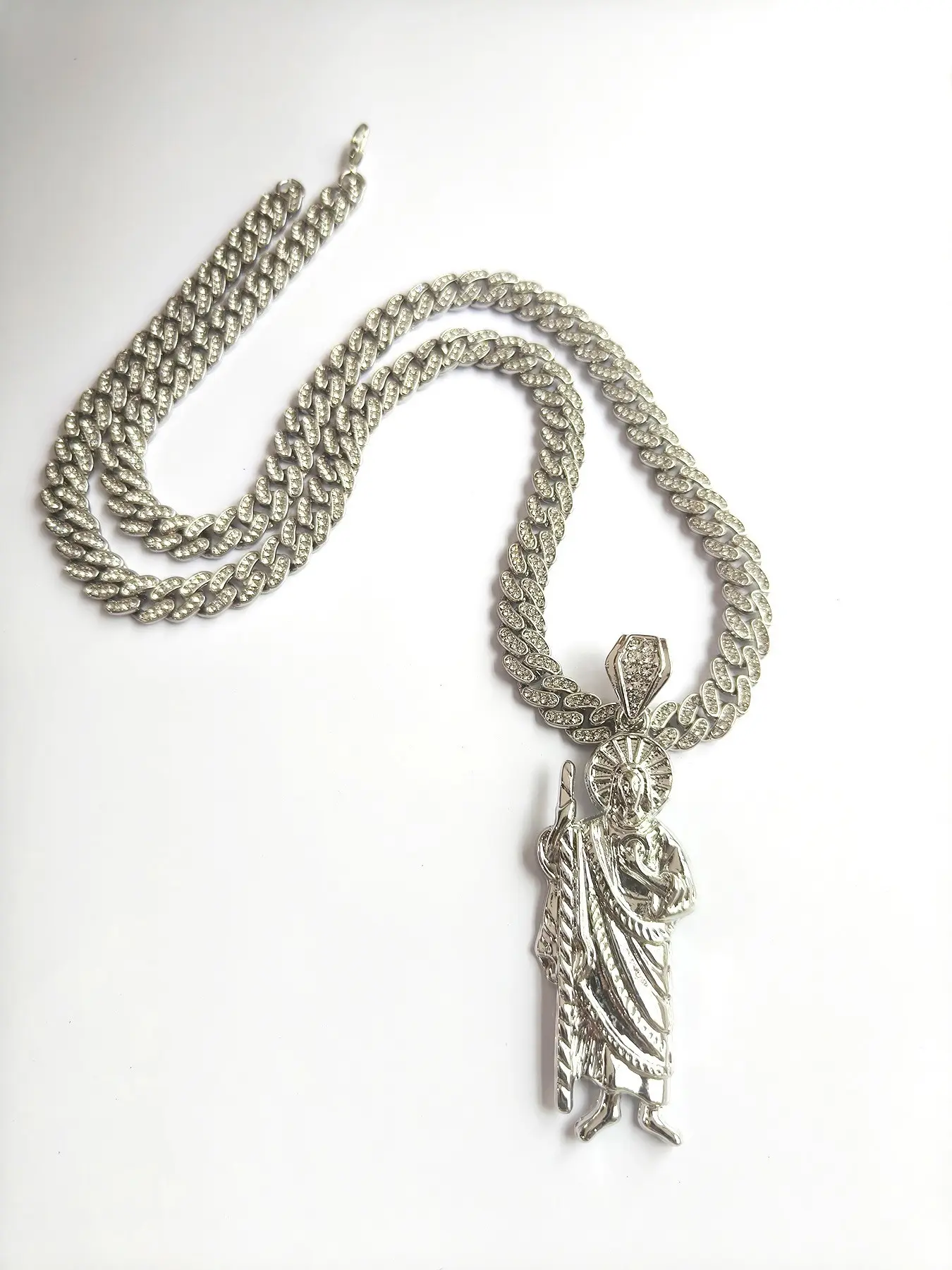 Silver Color Saint Judas Pendant Cuban Necklace, Dripping Oil Craft, Durable Gold Plated Chain, Hip Hop Style, Unisex Accessory, Cuban Links