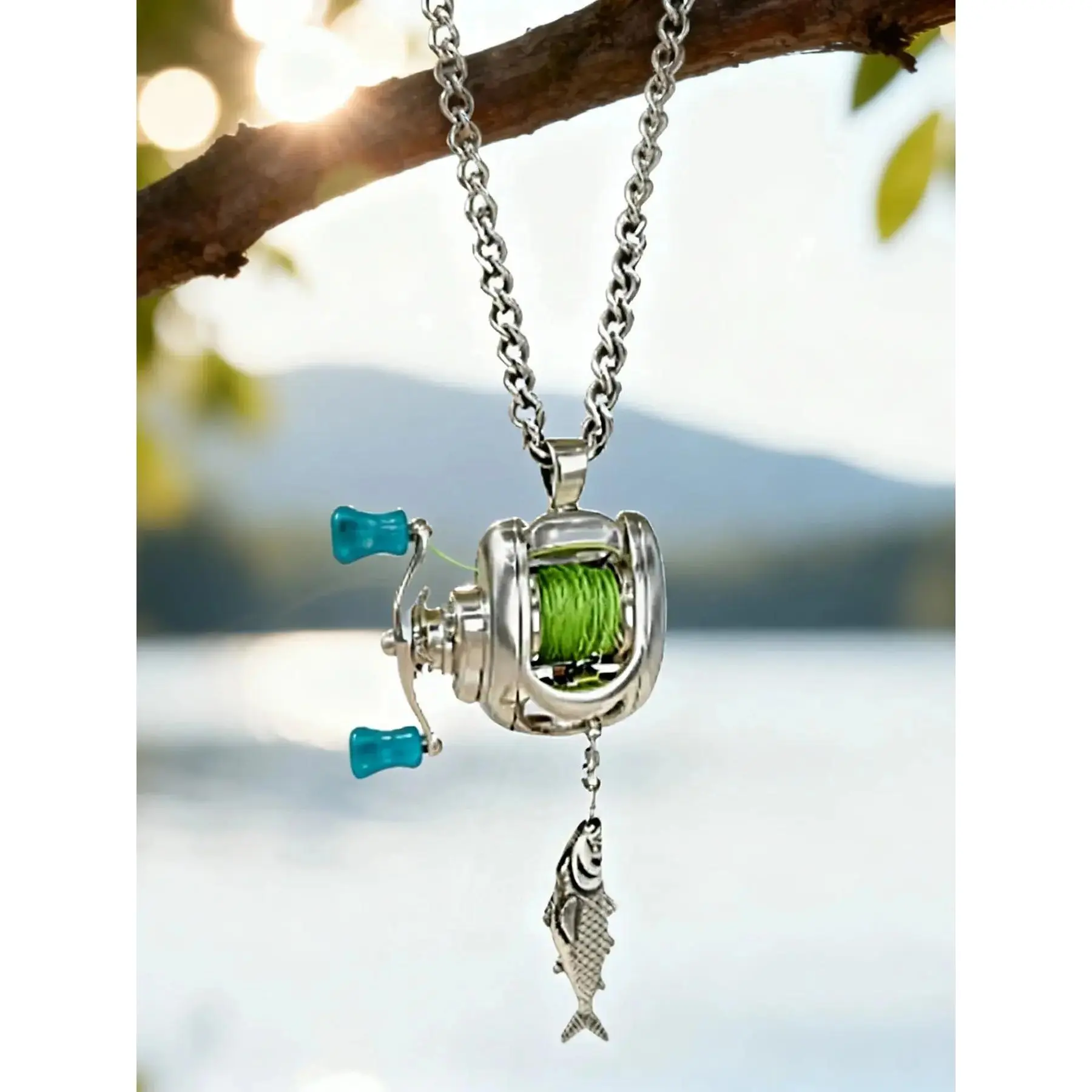 Miniature fishing reel necklace, Minimalist chain necklace, with rotating handle and movable line guide ring, spinning reel fishing gear keychain, Portable spinning reel pendant, perfect for fishing enthusiast