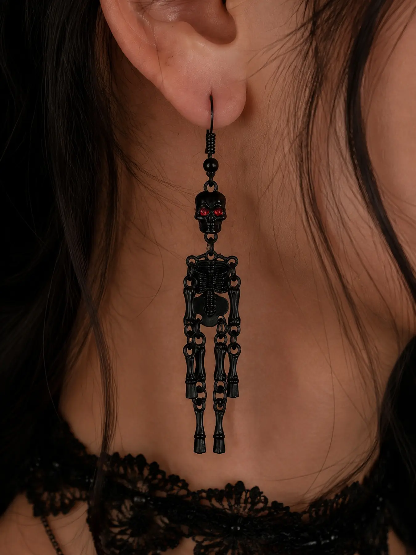 Halloween Skeleton Earrings for Women, Gothic Skull Dangle Earrings, Spooky Dark Fashion Jewelry, Party Accessory