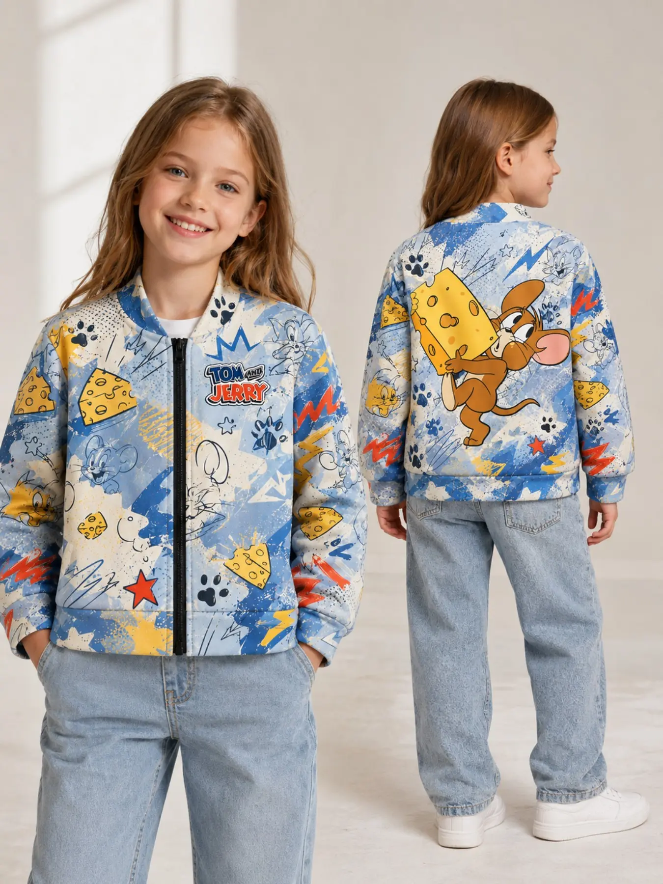Warner Bros Tom and Jerry Kids Jacket, Cute Cartoon Print Zipper Top, Slim-Fit Long Sleeve, Fall Fashion for Boys and Girls, Ages 6-14