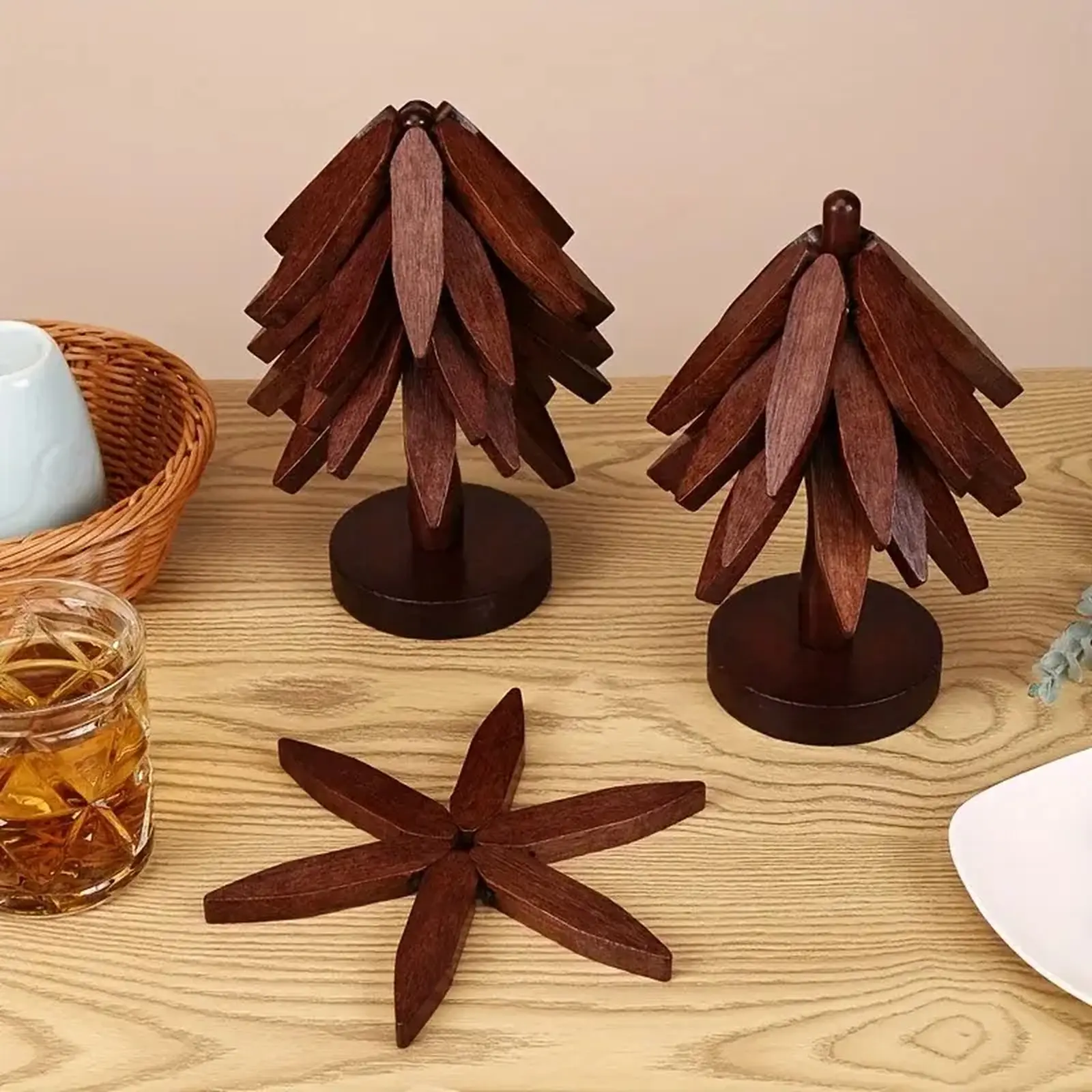 Wooden Tableware Placemats & Coasters Set - 8 in Thick Christmas Tree-Shaped Thermal Insulating Pads with Fold Mechanism, Festive Look, for Hot Dishes, Cookware, Holiday Decor, Heat Resistant