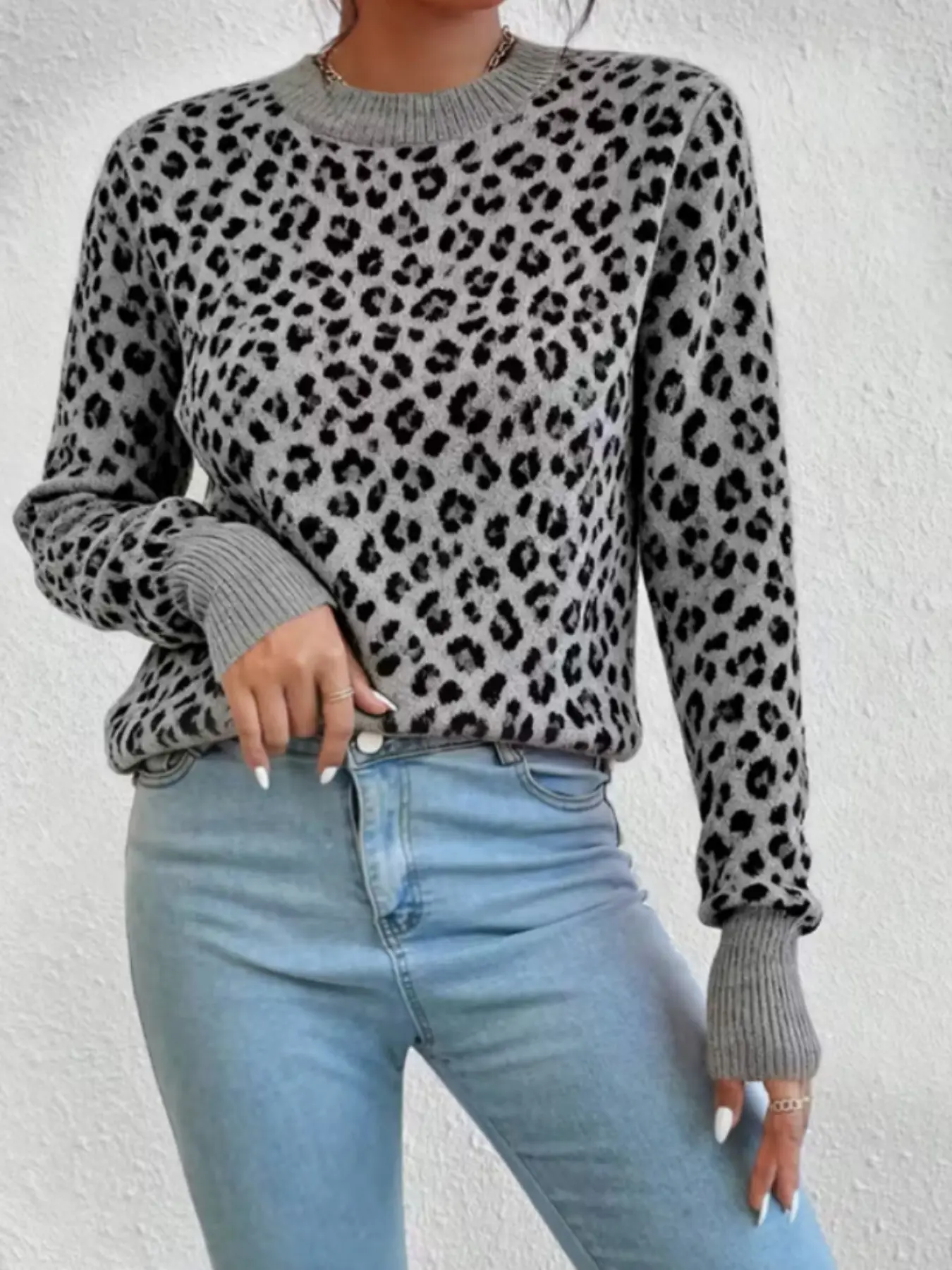 Women's Elegant Leopard Print Knit Sweater, Versatile Fall Winter Pullover, Perfect for Home Office Travel, Stylish and Comfortable