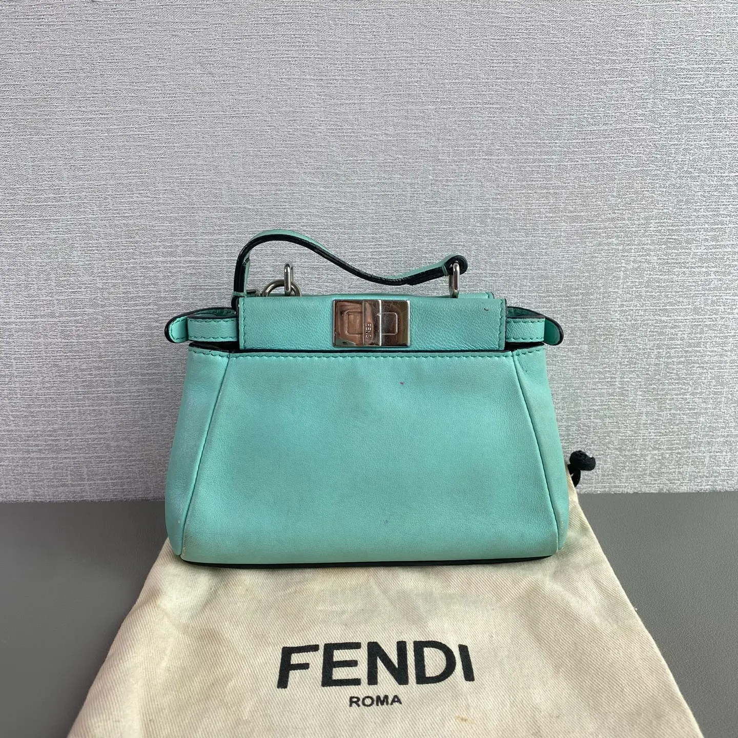 Pre-owned Fendi Peekaboo mini Luxury Bag P12D08024
