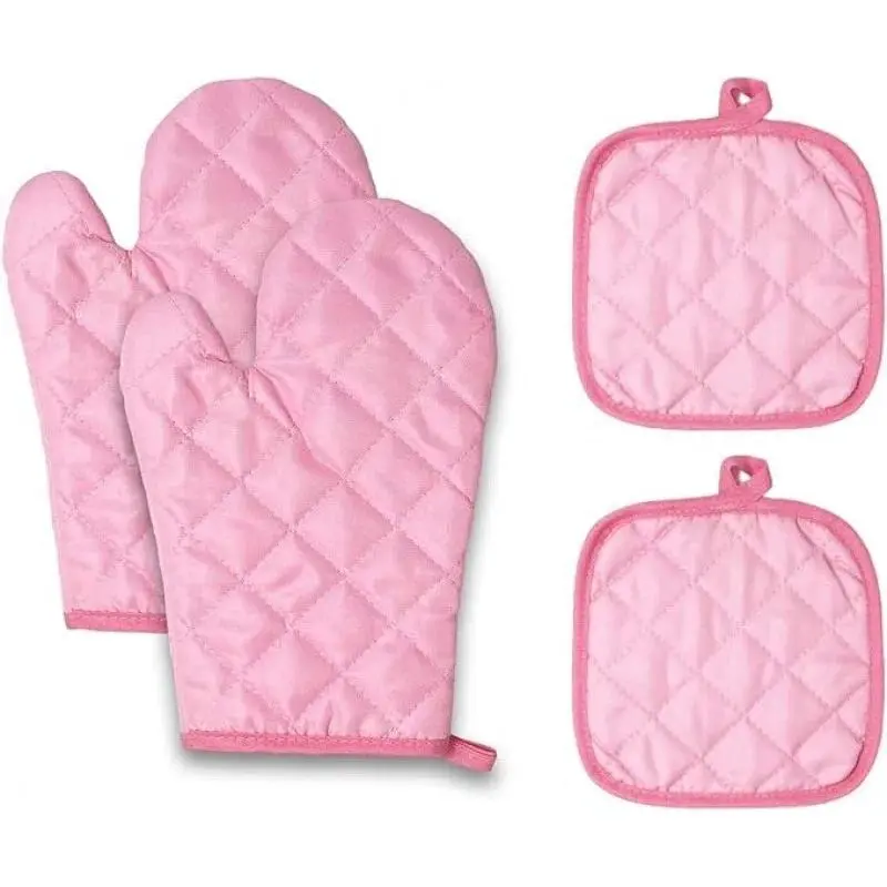 Thickened oven mitts and heat-resistant mat 4-piece set, long cotton oven mitts resistant to 500 degrees Celsius.