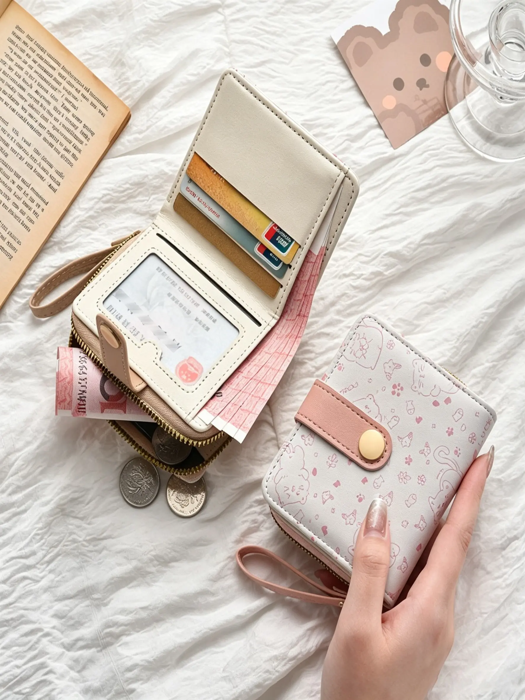 Cute Cat Print Women's Wallet with Zipper, Original Japanese Style Simple Buckle Foldable Multi-Card Holder, Functional Coin Pouch, Mini Short Zero Wallet, Cute Wallets