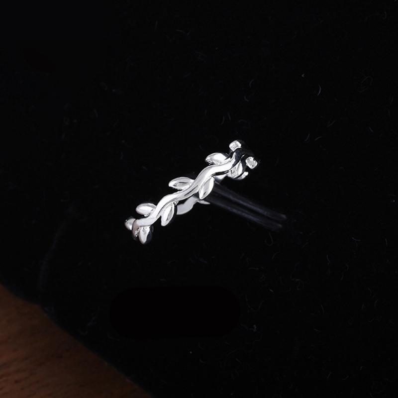 Toe Rings Set for Women - 6 Pcs Stackable Open Toe Ring Adjustable Vintage Knuckle Ring Bohemian Summer Beach Foot Tail Rings