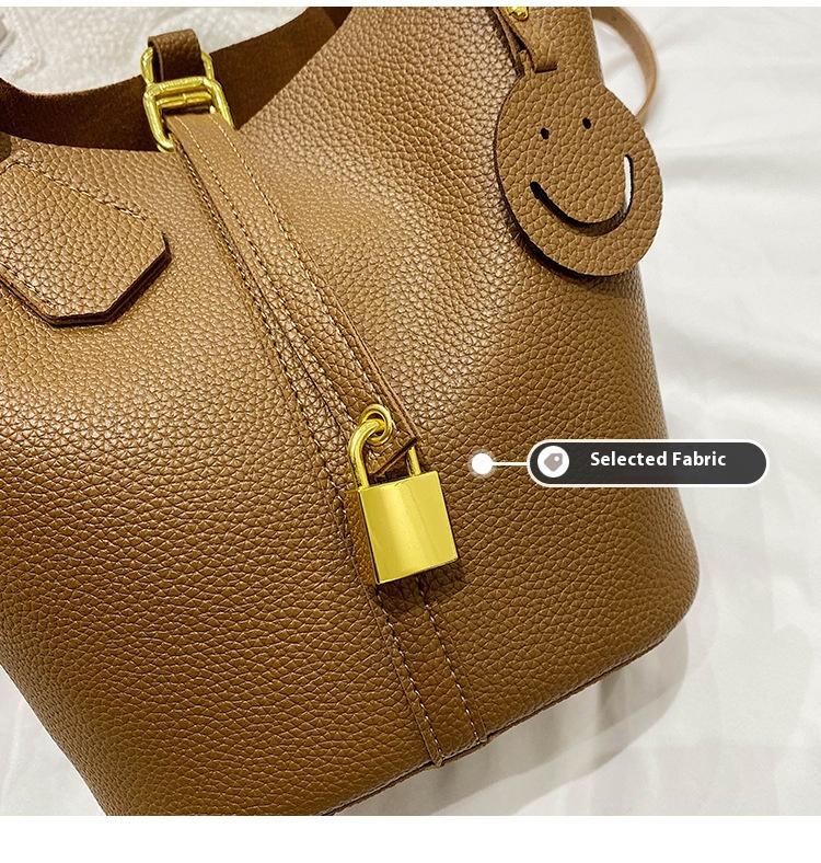 Women's Bucket Bag, Ladies Purse, Fashionable Solid Color Handbag, Casual Versatile Shoulder Bag for Daily Used, Trendy All-match Commuter Bag Women's Bucket Bag, Ladies Purse, Fashionable Solid Color Handbag, Casual Versatile Shoulder Bag for Daily Used, Trendy All-match Commuter Bag