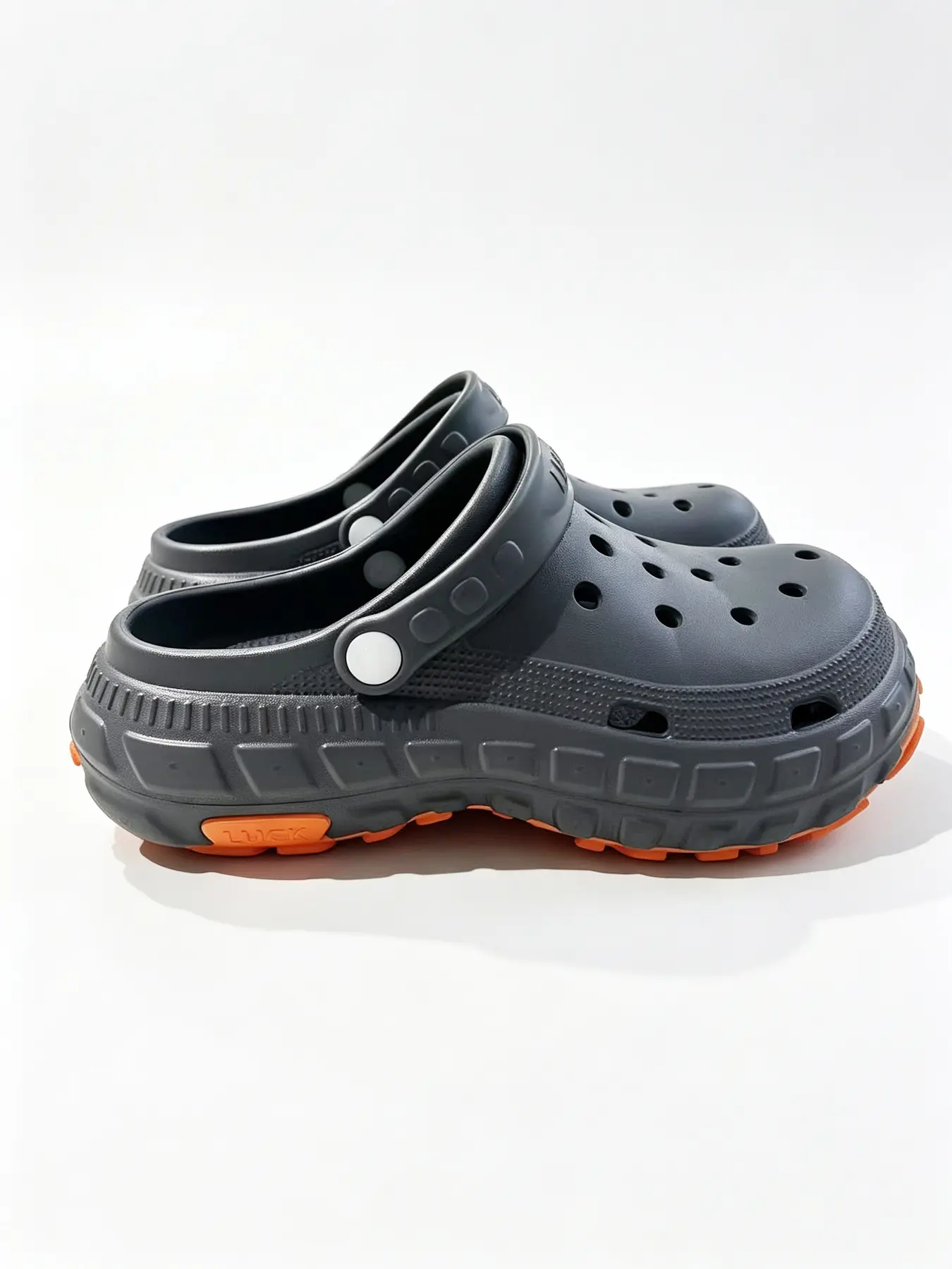 Men's EVA thick-soled crocs, breathable non-slip Baotou sandals, outdoor driving, beach, home sports, two-wear sandals for men