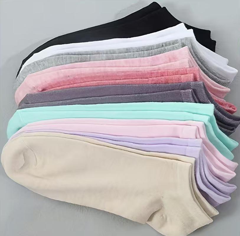 Trendy Hygge Ankle Socks Cozy Cotton Colorful Low Cut Socks for Women Men Non Slip Breathable All Day Comfort Lightweight Casual Socks