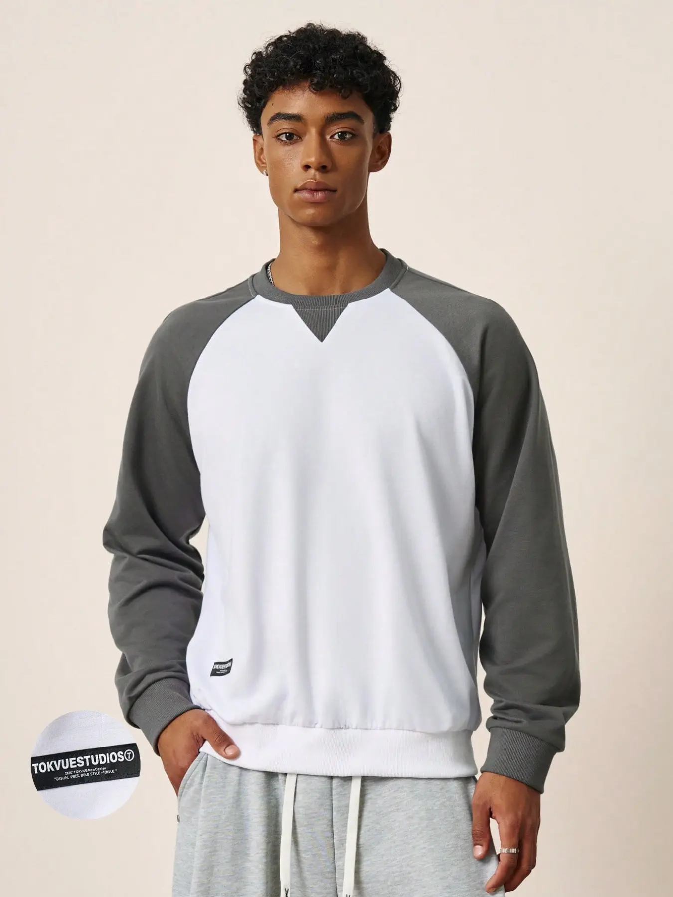 Unisex Colorblock Raglan Crewneck Long Sleeve Sweatshirt - Soft Athletic Pullover Casual Loose Fit Top for Gym, Travel & Everyday Lounging