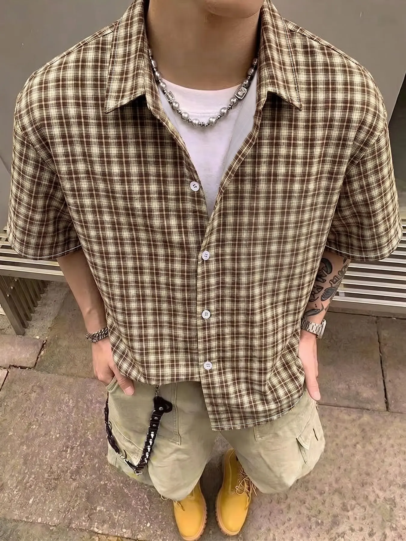 Unisex Retro Plaid Short Sleeve Button-Down Shirt, Loose Fit Casual Shirt for Men, Streetwear, Outdoor Travel, Daily Wear
