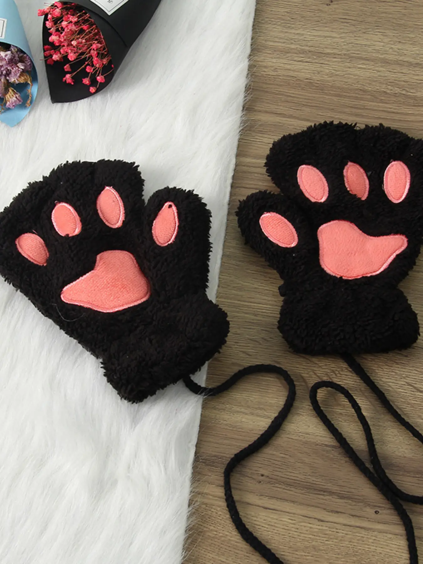 Cute Cartoon Cat Paw Design Gloves, Warm Half-Finger Gloves for Daily Use, Stylish and Comfortable Handwear for All Seasons