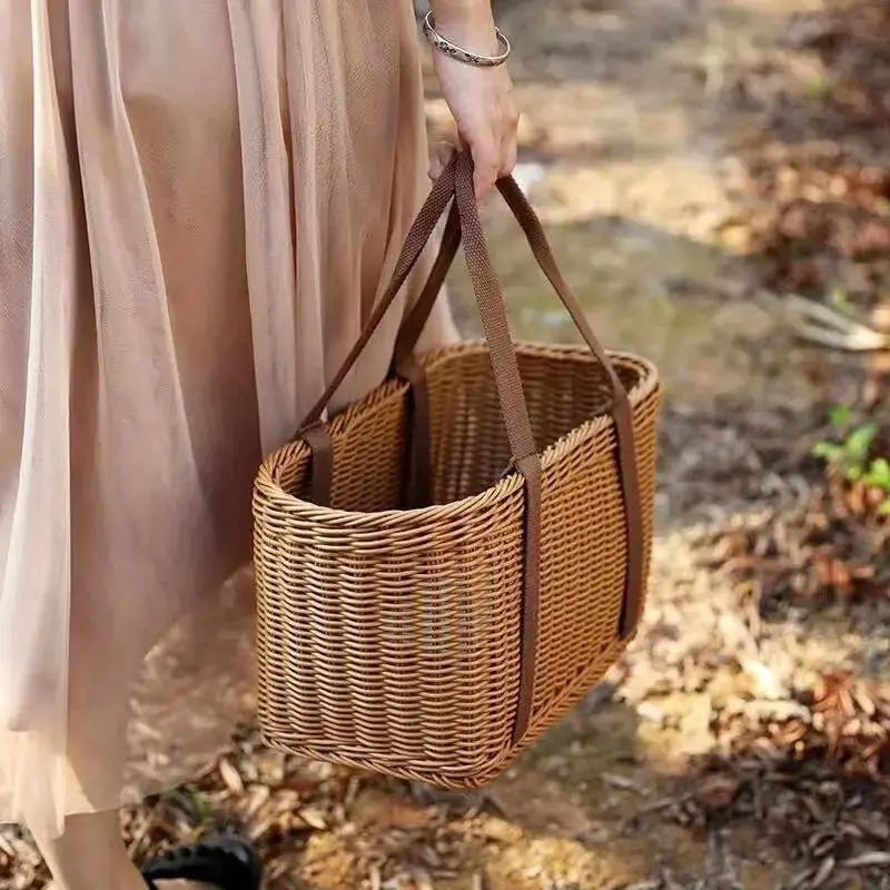 Handmade Wicker-Look Plastic Basket, Handle, Vintage Design, Ideal for Outdoor Picnics, Storage, Home Use, Perfect Gift, Camping Basket, Handheld Picnic Basket