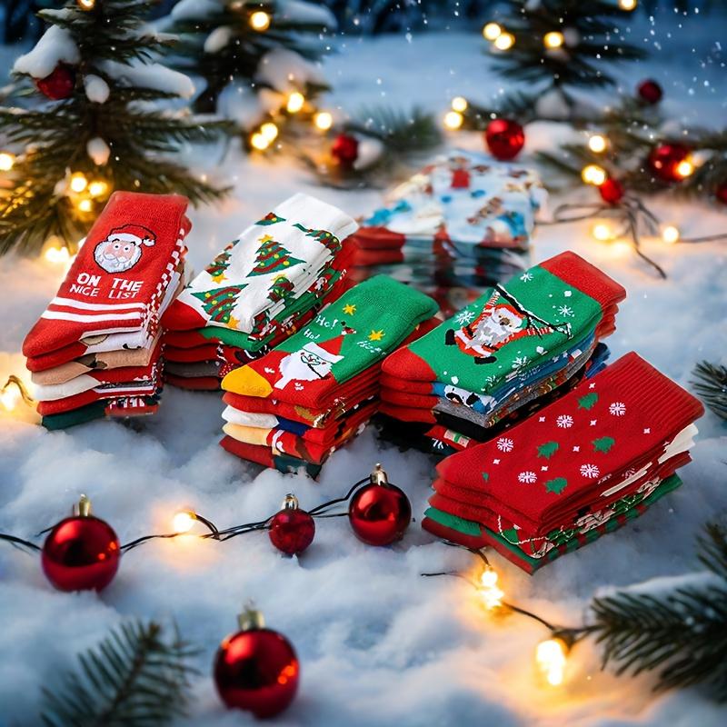 Random 17 Pairs of Autumn/Winter New Christmas Socks, Warm and Cold-Proof Cartoon Santa Claus Reindeer Snowflake Happy Holiday Comfortable Soft Unisex Mid-Calf, Advent Calendar Christmas, Advent Calendar Stuffers, Advent Calendar Christmas Women, Sock Adv