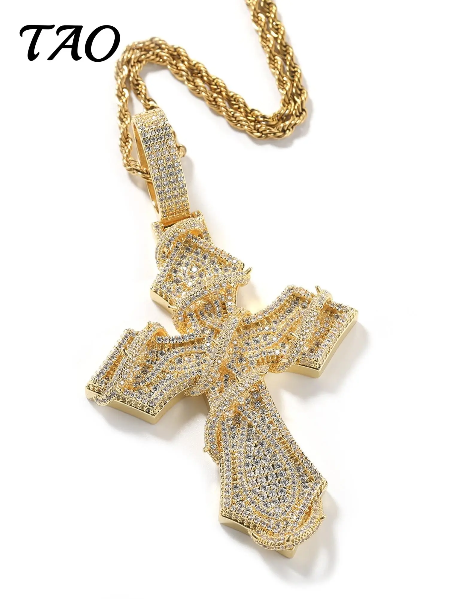 Creative Zircon Cross Pendant Necklace, Costume Jewelry Necklace, 24-Inch Chain, Hip Hop Style, Luxury and Unique, Street Fashion, All Seasons Wear, Shining Necklace
