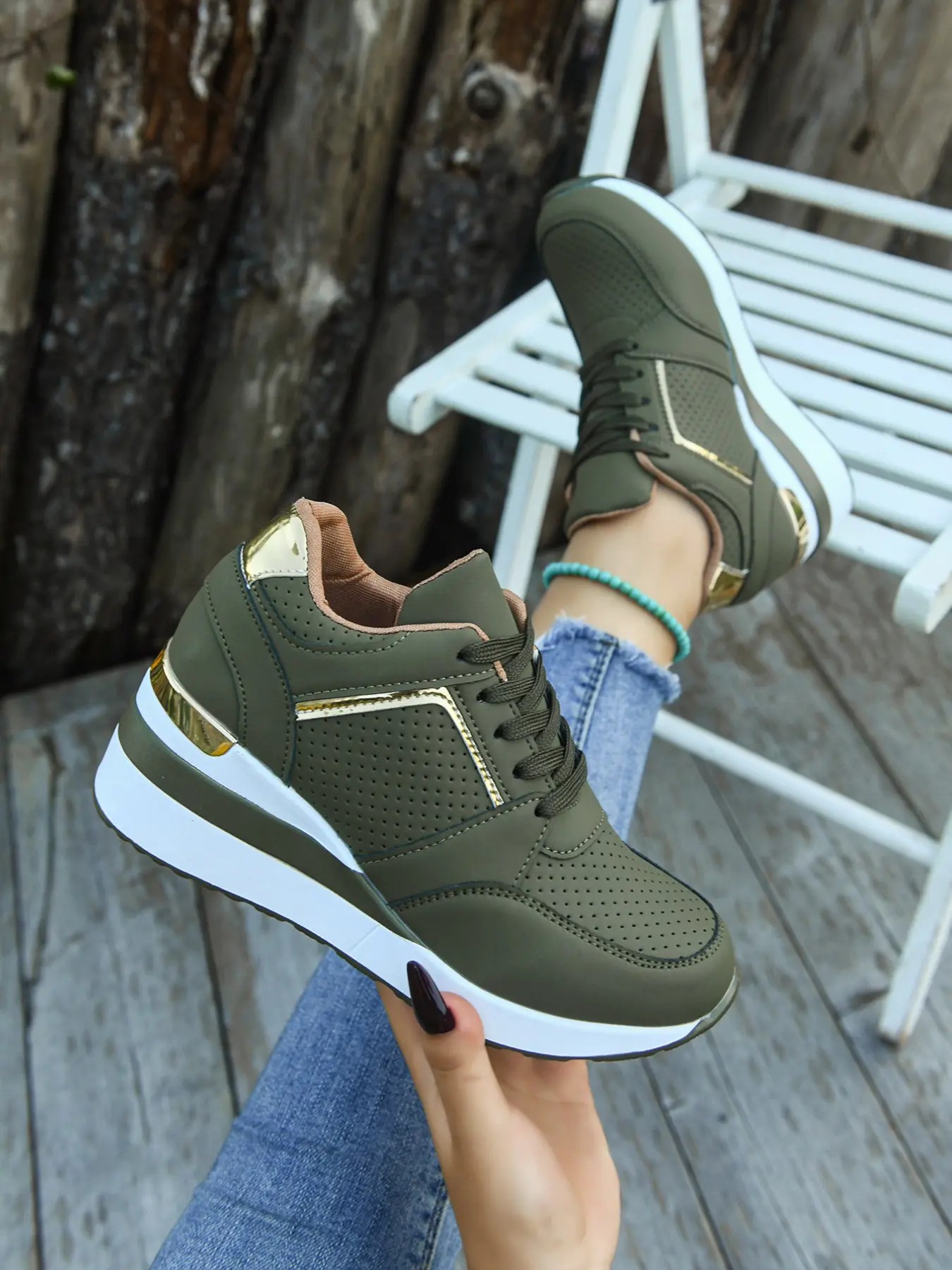 Women's Wedge Sneakers, Breathable Mesh Lace-Up Casual Cushioning Sneakers, Comfortable Soft Sole, Versatile Commuter Footwear for Everyday Use