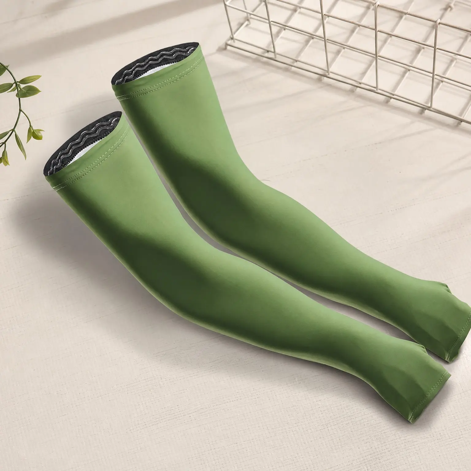 UV Cooling Sun Protection Gardening Arm Sleeves with Thumb Hole for Women Men – UPF 50+ Breathable Anti-Scratch for Gardeners, Farmers & Outdoor Sports