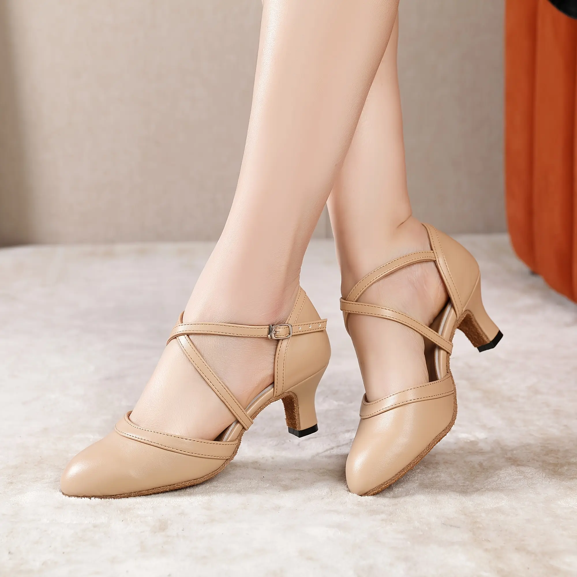 [Soft Lightweight Dance Shoes] Women's Dance Shoes Specially Designed for Latin Dance, Modern Dance, Ballroom Dance, Waltz, Tango, As Well As Performances And Competitions, Featuring Gentle Minimalism, And Are Soft, Lightweight Multi-Scene Dance Footwear