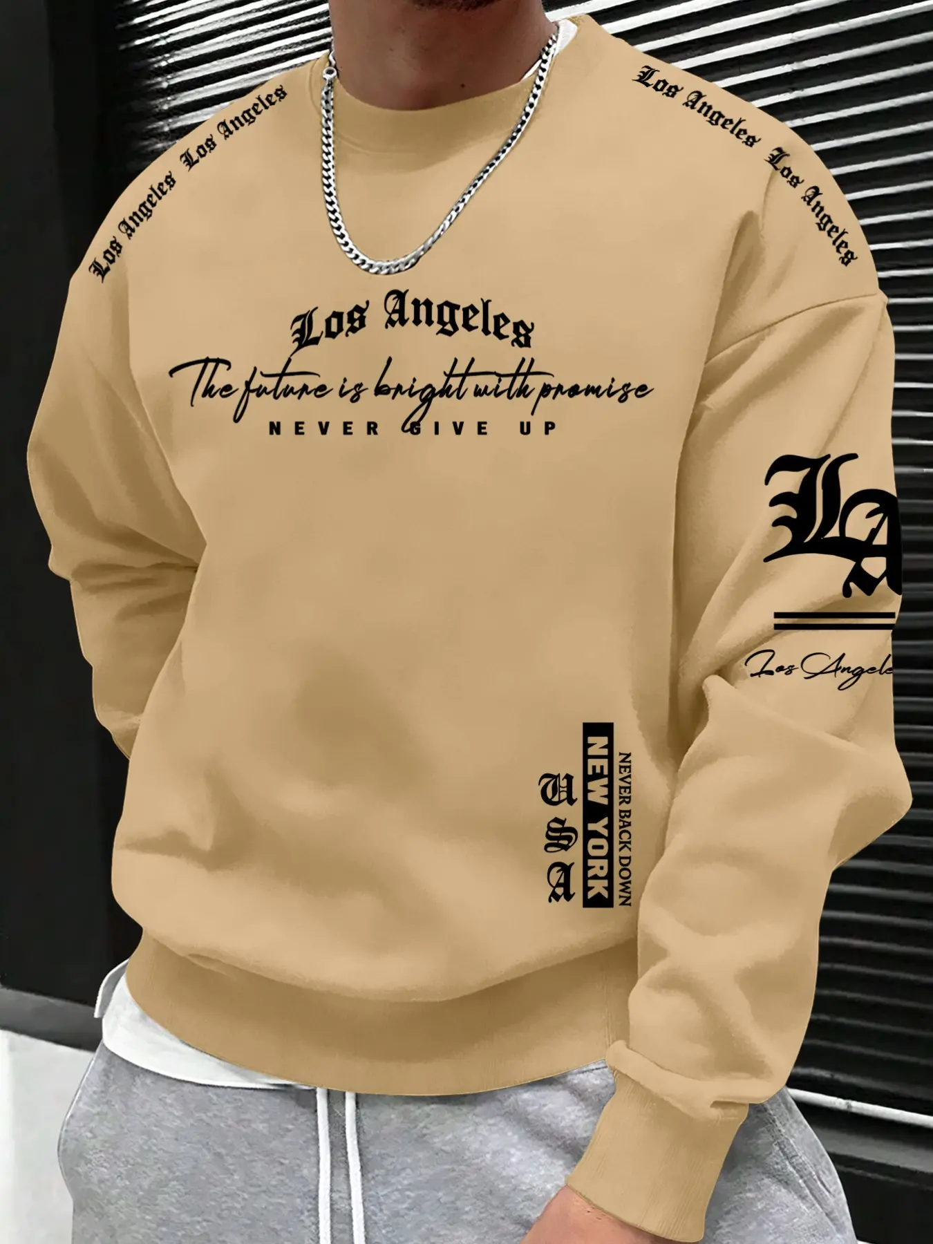European and American style minimalist crew neck sweatshirt with simple letter print, comfortable and versatile men's pullover sweatshirt