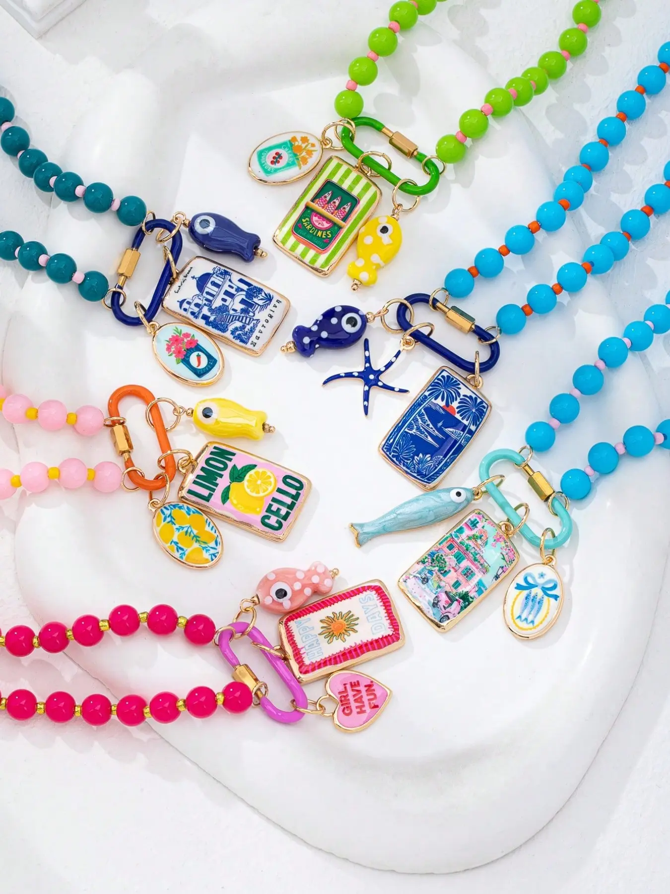 6 Pcs Multicolor Summer Beaded Necklace Set, Enamel Lemon Starfish Tropical Pendant, Beach Resin Jewelry, Fun Tropical Style, Adjustable Beaded Design, Assorted Necklaces