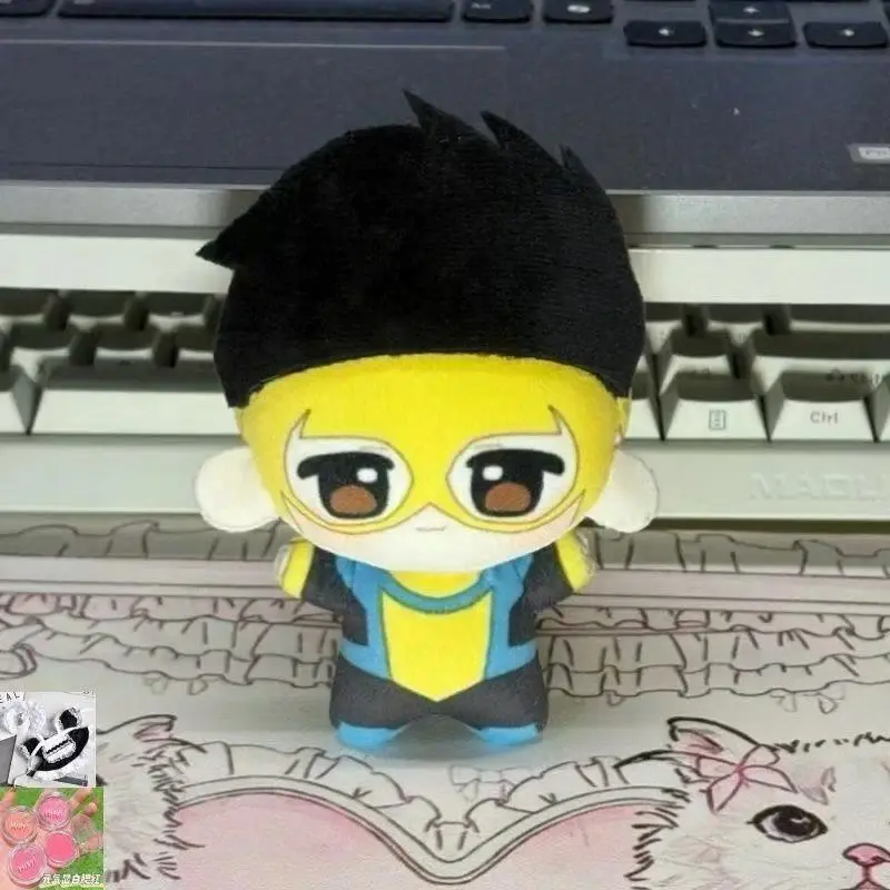 10cm Plush Fabric Invincible Mark Grayson Stuffed Toy, Backpack Decorative Pendant, Keychain, Holiday Gift for Toys & Hobbies Enthusiasts