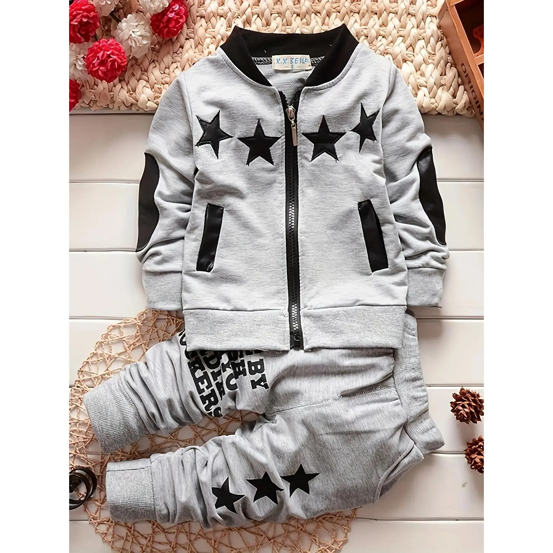 Boys' Spring/Autumn New Four-Star Zipper Jacket & Pants Set - Stylish Casual Outfit for Little Boys