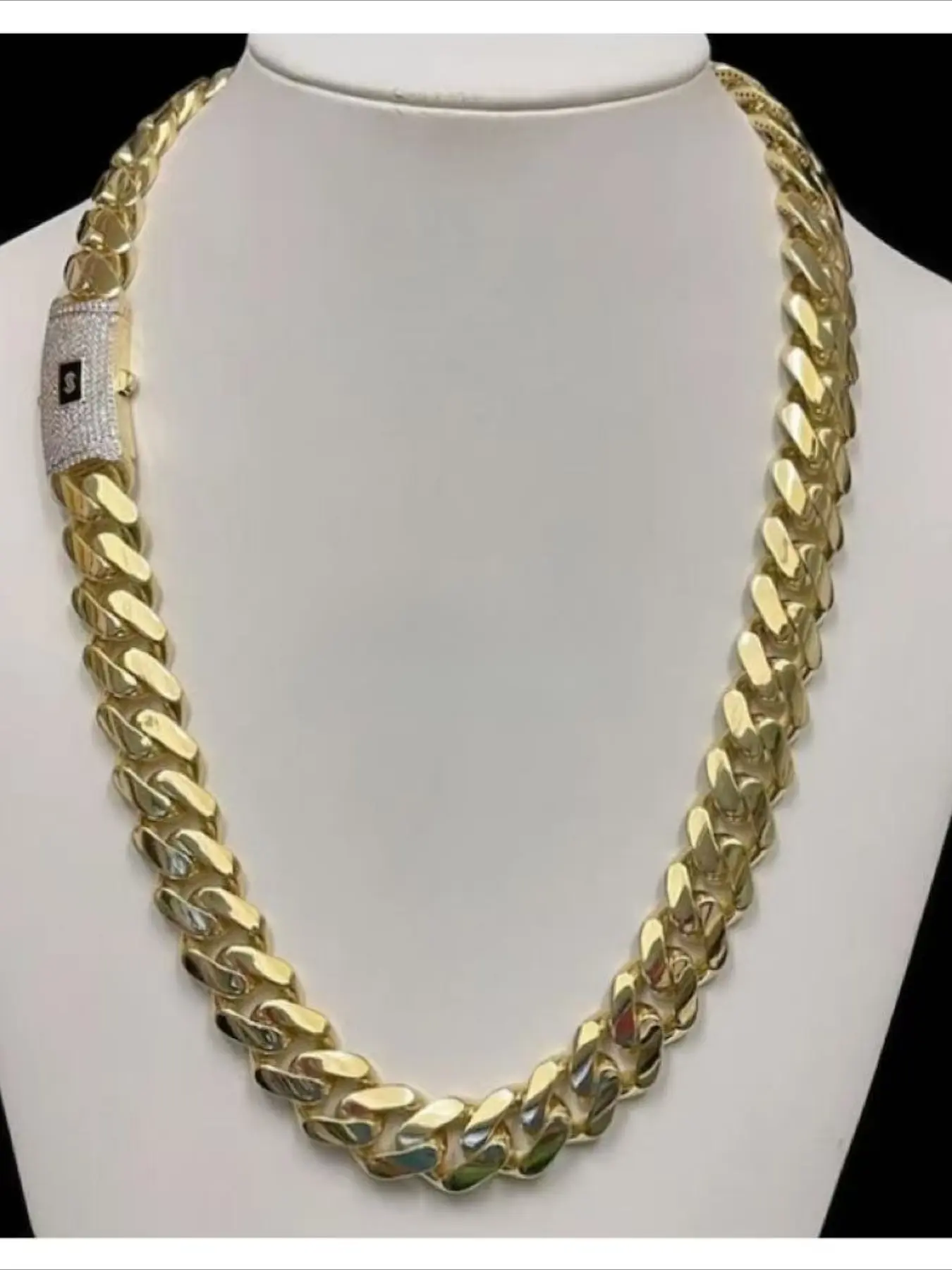22Mm solid filling material is thick and heavy, original classic hip-hop design, rap wear sharp tools, all kinds of festivals and anniversaries gifts are very elegant, Halloween Thanksgiving gifts, Costume Jewelry
