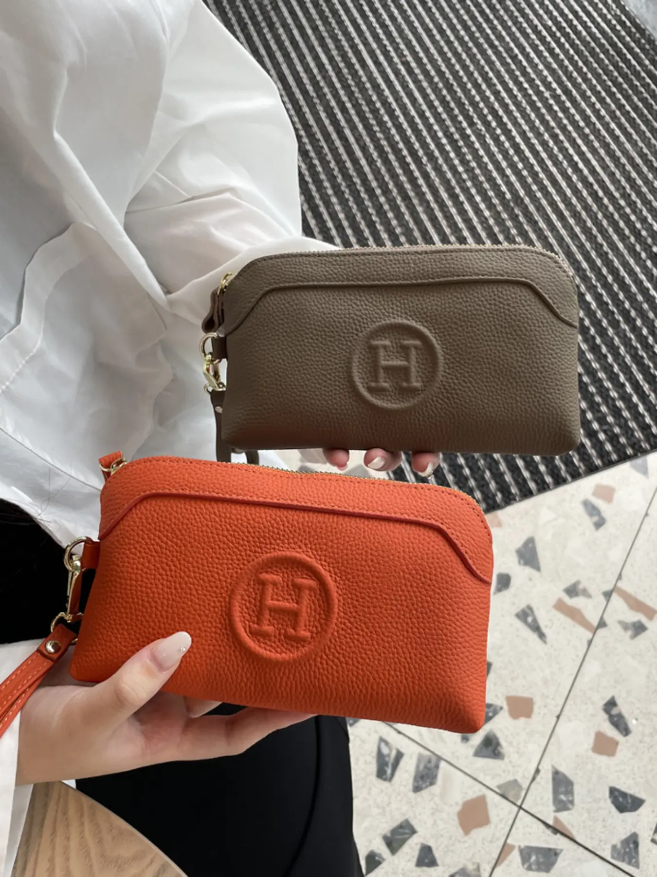 Large Capacity Women's Handheld Wallet, Lychee Texture Letter Press Phone Case, Multi-Card Slot Coin Organizer, Crossbody Small Bag, Crossbody Leather Bag