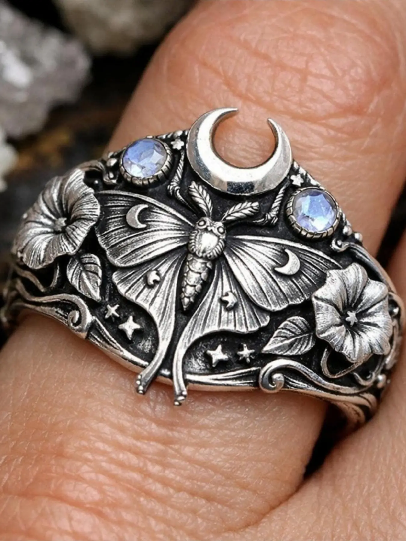 The Ultimate Vintage Moth Moon Star Floral Engraved Ring Antique Silver Imitation Moonstone Gothic Witch Statement Finger Ring Dark Mystical Halloween Premium Gift for Her Boho Style Rings