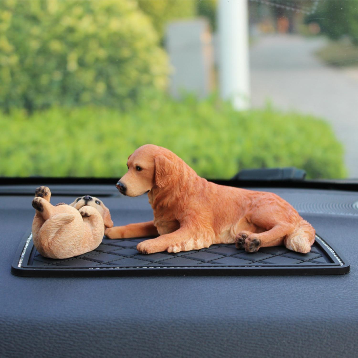 Car Dashboard Ornament & Miniature Landscape — Golden Retriever Puppy Model (Birthday Gift / Car Interior Accessory)
