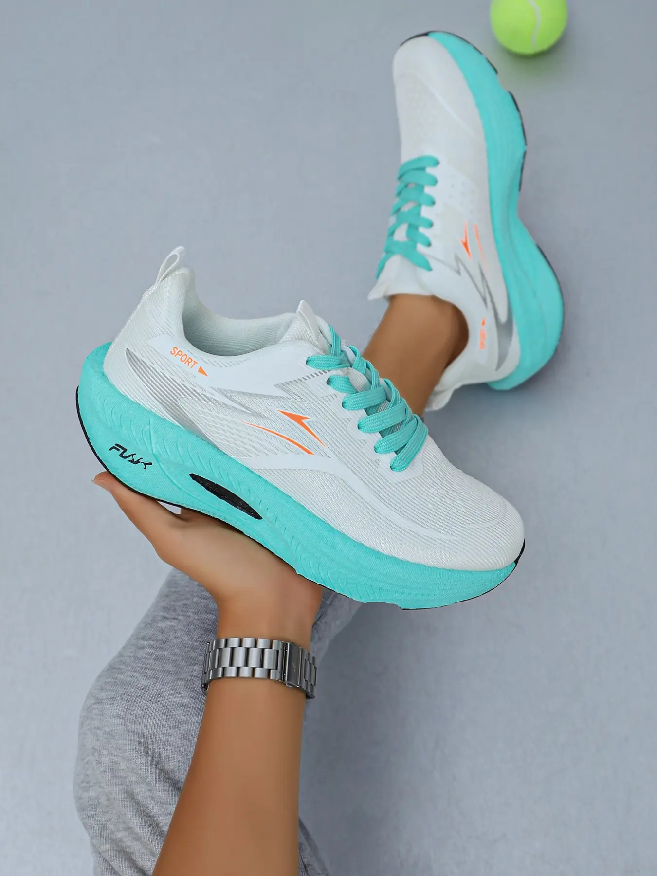 Mens Womens Super Light Running Shoes for Outdoor Activities Enhanced Cushioning and Support for Long Distance Running